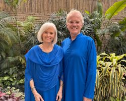 Nayaswamis Keshava & Daya at Ananda Sangha Delhi